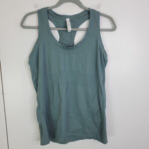Athleta Momentum Seamless Tank Top Racerback Fitted Sage Soft Chafe Free WOmen L
